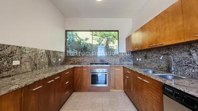 Casa de 3 alcobas en venta en Las Palmas, Medellín, 350 m² · foto 13 de 20