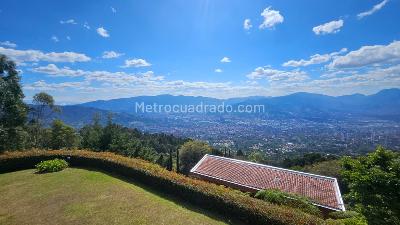 Casa de 3 alcobas en venta en Las Palmas, Medellín, 350 m² · foto 18 de 20
