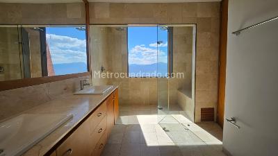Casa de 3 alcobas en venta en Las Palmas, Medellín, 350 m² · foto 20 de 20