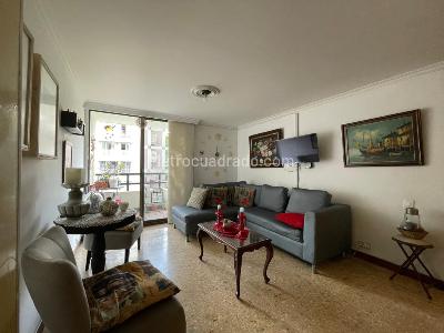 Apartamento en venta en Laureles, Medellín · foto 5 de 13