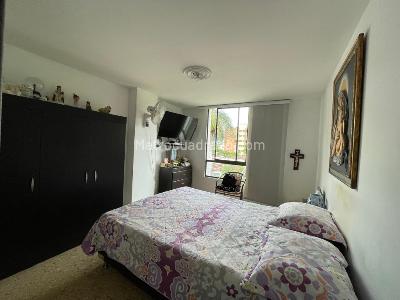 Apartamento en venta en Laureles, Medellín · foto 7 de 13