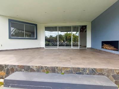 Casa de 3 alcobas en arriendo en Vereda Guayabito, Rionegro, 1890 m² · foto 9 de 20