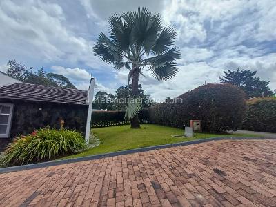 Casa de 3 alcobas en arriendo en Vereda Guayabito, Rionegro, 1890 m² · foto 15 de 20