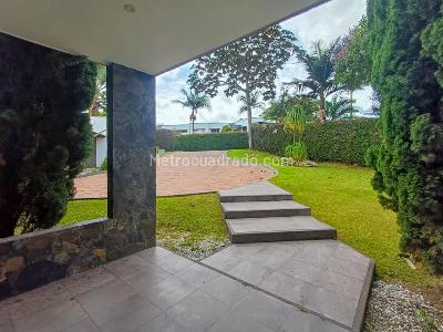 Casa de 3 alcobas en arriendo en Vereda Guayabito, Rionegro, 1890 m² · foto 18 de 20