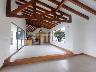 Casa de 3 alcobas en arriendo en Vereda Guayabito, Rionegro, 1890 m² · foto 19 de 20