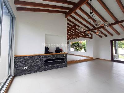 Casa de 3 alcobas en arriendo en Vereda Guayabito, Rionegro, 1890 m² · foto 20 de 20