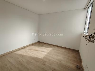 Apartamento de 3 alcobas en arriendo en San Jose, Sabaneta, 79 m² · foto 8 de 20