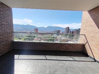 Apartamento de 3 alcobas en arriendo en El Poblado, Medellín, 134 m² · foto 5 de 13