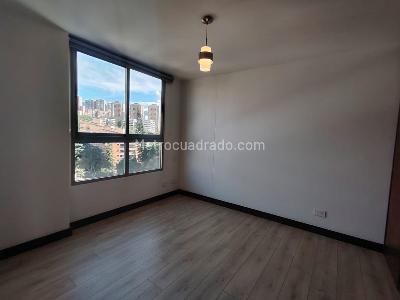 Apartamento de 3 alcobas en arriendo en El Poblado, Medellín, 134 m² · foto 8 de 13