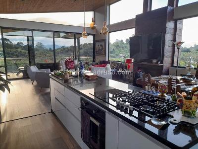 Casa de 3 alcobas en venta en Llanogrande, Rionegro · foto 9 de 16
