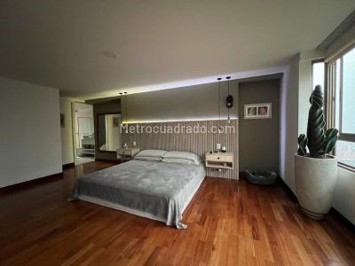 Apartamento de 3 alcobas en venta en El Poblado, Medellín, 243 m² · foto 15 de 20