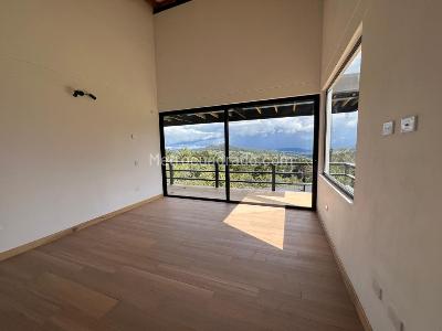 Casa de 3 alcobas en arriendo en Las Palmas (Envigado), Envigado, 320 m² · foto 17 de 20
