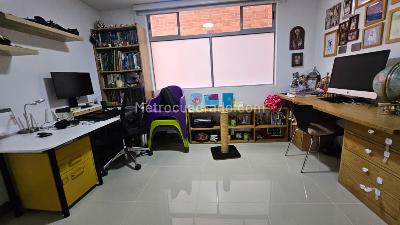 Apartamento en venta en Loma De Las Brujas, Envigado · foto 4 de 9