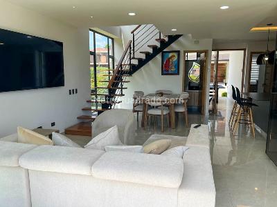 Casa de 4 alcobas en venta en Via Llanogrande San Antonio, Rionegro, 268 m² · foto 7 de 20