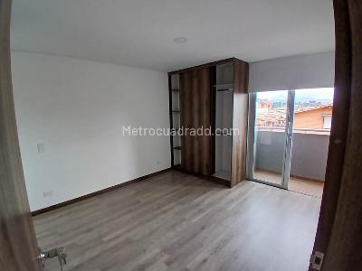 Apartamento de 1 alcoba en venta en San Antonio, Rionegro, 51 m² · foto 2 de 16