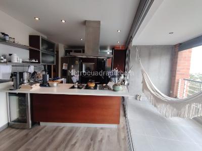 Apartamento de 2 alcobas en arriendo en El Poblado, Medellín, 170 m² · foto 14 de 19