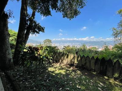 Casa de 5 alcobas en venta en El Poblado, Medellín, 261 m² · foto 14 de 20