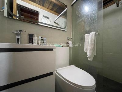Casa de 5 alcobas en venta en El Poblado, Medellín, 261 m² · foto 17 de 20