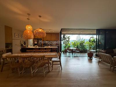 Apartamento de 3 alcobas en venta en El Poblado, Medellín, 181 m² · foto 4 de 20