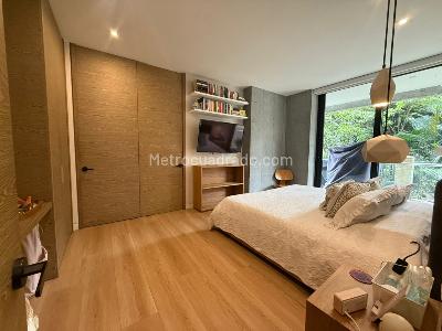 Apartamento de 3 alcobas en venta en El Poblado, Medellín, 181 m² · foto 18 de 20