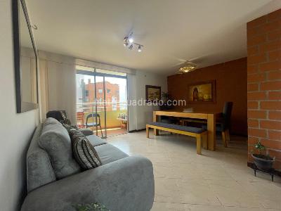Apartamento en venta en Belen Loma De Los Bernal, Medellín · foto 3 de 12