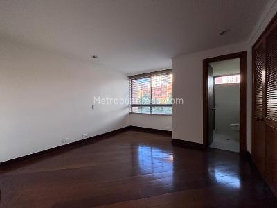 Apartamento en arriendo en El Poblado, Medellín · foto 8 de 20