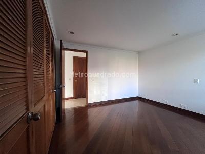 Apartamento en arriendo en El Poblado, Medellín · foto 9 de 20