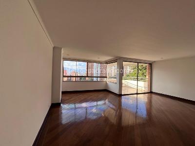 Apartamento en arriendo en El Poblado, Medellín · foto 10 de 20