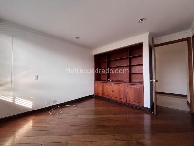 Apartamento en arriendo en El Poblado, Medellín · foto 12 de 20