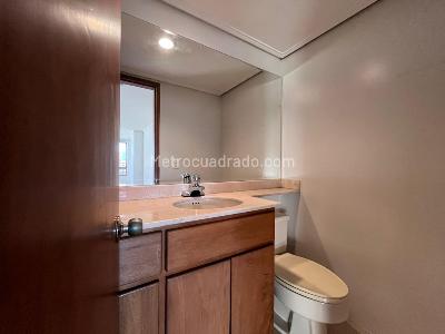 Apartamento en arriendo en El Poblado, Medellín · foto 16 de 20