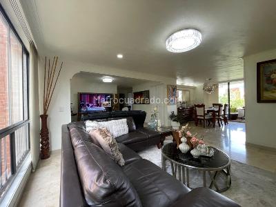 Apartamento de 3 alcobas en venta en El Poblado, Medellín, 150 m² · foto 7 de 20