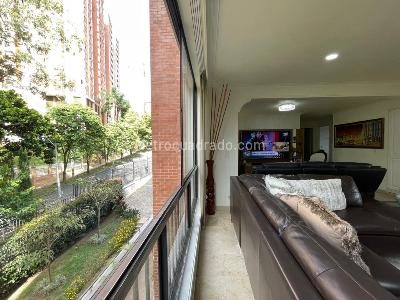 Apartamento de 3 alcobas en venta en El Poblado, Medellín, 150 m² · foto 12 de 20