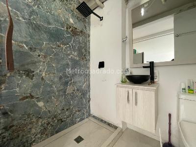 Apartamento en arriendo en El Poblado, Medellín · foto 6 de 10