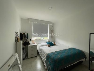 Apartamento en arriendo en El Poblado, Medellín · foto 9 de 10