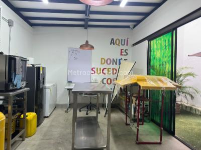 Casa de 5 alcobas en venta en La Magnolia, Envigado, 167 m² · foto 10 de 13