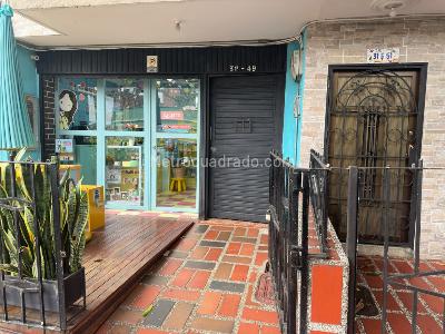 Casa de 5 alcobas en venta en La Magnolia, Envigado, 167 m² · foto 2 de 13