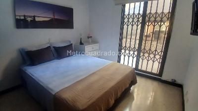 Apartamento de 3 alcobas en arriendo en Laureles, Medellín, 230 m² · foto 7 de 12