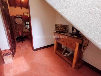 Casa de 5 alcobas en venta en Gualanday, Rionegro, 280 m² · foto 11 de 20