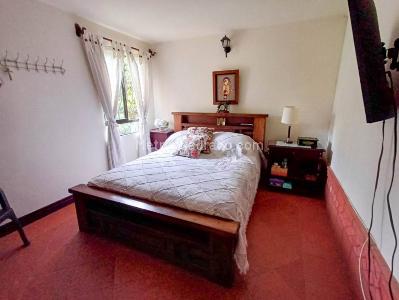 Casa de 5 alcobas en venta en Gualanday, Rionegro, 280 m² · foto 13 de 20