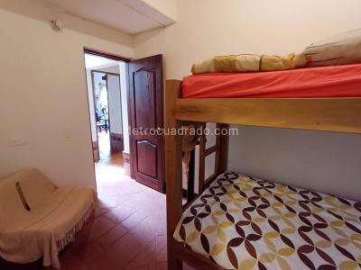 Casa de 5 alcobas en venta en Gualanday, Rionegro, 280 m² · foto 14 de 20