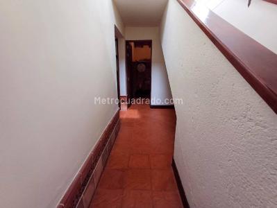 Casa de 5 alcobas en venta en Gualanday, Rionegro, 280 m² · foto 19 de 20