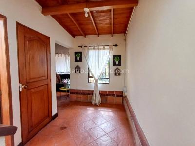 Casa de 5 alcobas en venta en Gualanday, Rionegro, 280 m² · foto 6 de 20