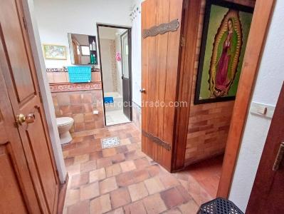 Casa de 5 alcobas en venta en Gualanday, Rionegro, 280 m² · foto 7 de 20