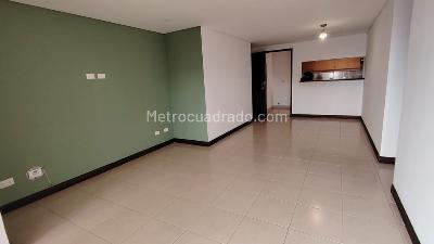 Apartamento de 3 alcobas en arriendo en El Poblado, Medellín, 105 m² · foto 4 de 9