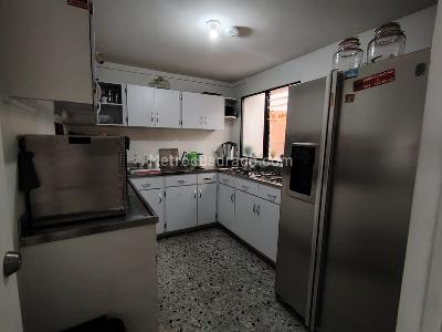 Casa en arriendo en San Marcos, Envigado · foto 10 de 15