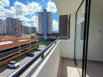 Apartamento de 2 alcobas en venta en San Antonio, Rionegro, 45 m² · foto 2 de 20