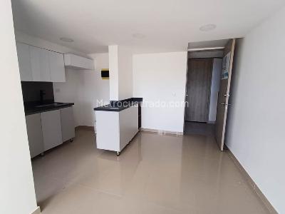Apartamento de 2 alcobas en venta en San Antonio, Rionegro, 45 m² · foto 4 de 20