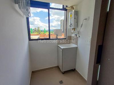 Apartamento de 2 alcobas en venta en San Antonio, Rionegro, 45 m² · foto 6 de 20