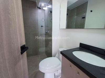 Apartamento de 2 alcobas en venta en San Antonio, Rionegro, 45 m² · foto 14 de 20