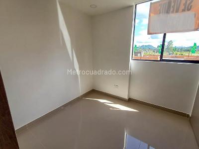 Apartamento de 2 alcobas en venta en San Antonio, Rionegro, 45 m² · foto 16 de 20